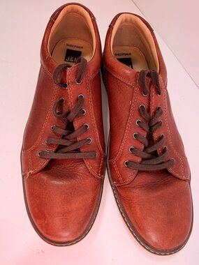J&M Sheepskin Men's Leather Lace-Up Loafers in Rust Brown